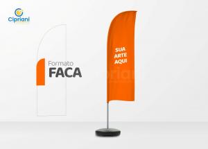 Wind Banner Formato Faca - Completo 100% Políéster Alturas: 1,90 - 2,50 - 3,00 - 3,50m Frente e Verso Personalizado Impressão Sublimada Costura e Corte Personalizado Base + Haste de Alumínio Desmontável (Incluso)